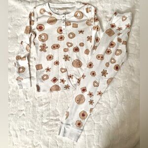 Petidoux pajama set size 8